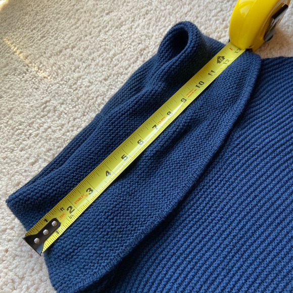 Banana Republic Navy Cowl / Turtleneck Knit Sweater - Size M for Women - Picture 3 of 6